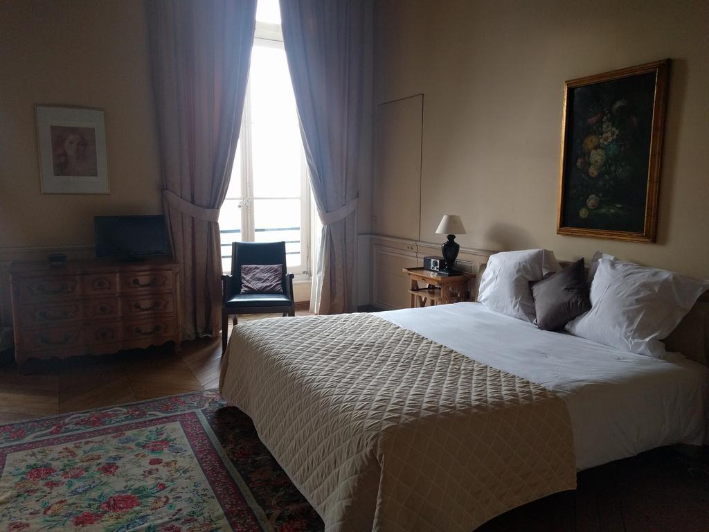 Chateau Du Marechal De Saxe Yerres Bagian luar foto